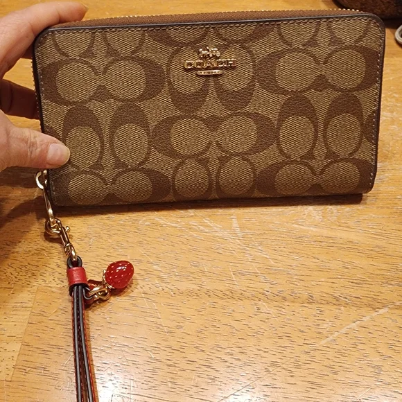 Coach Signature Canvas Zip Wallet in Brown - Picture 1 of 16